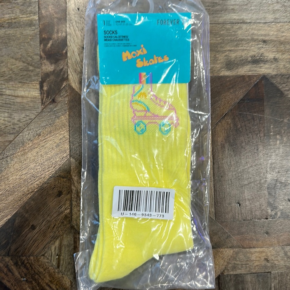 Moxi | Forever 21 | Roller Skate Socks | NWT